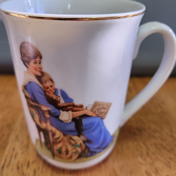 Vintage Norman Rockwell Set of 8 Cups 1982 - Picture 6 of 16